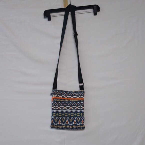 Crossbody Bag Aztec Design Adjustable Strap 3 Compartments Gender-Neutral EUC - Picture 2 of 12